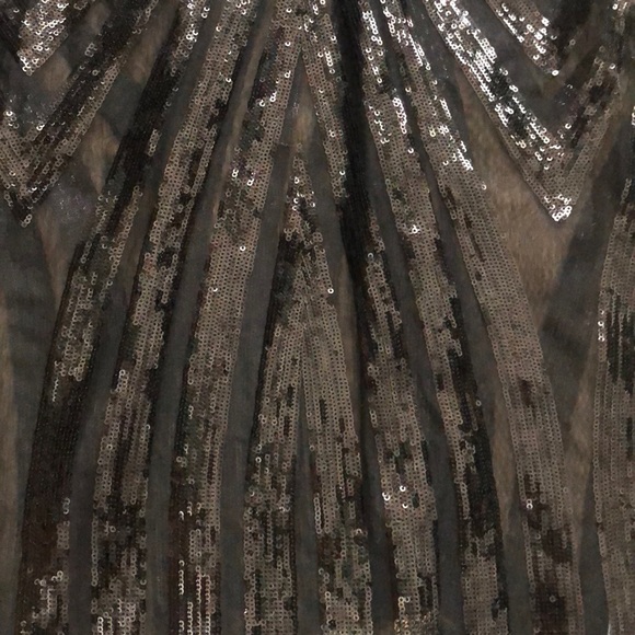 NEW!!! Black Sequin & Sheer Sleeveless Dress 💃🏾 - Picture 8 of 14